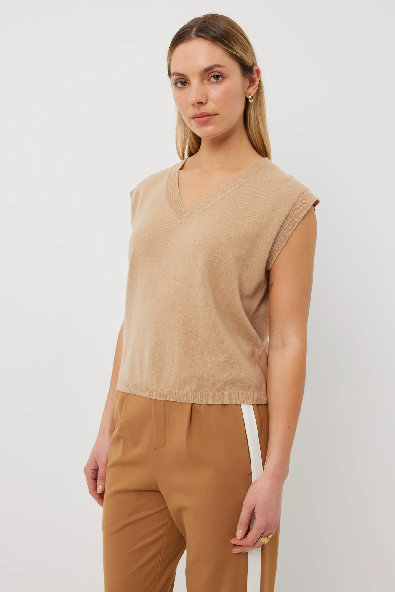 Jasper Vest | Camel Cashmere