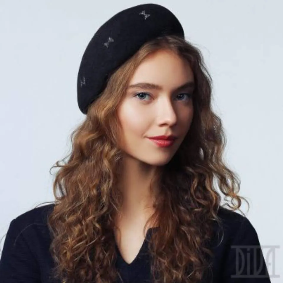 Small Fur Felt Beret With Rhinestones Women's Winter Hat