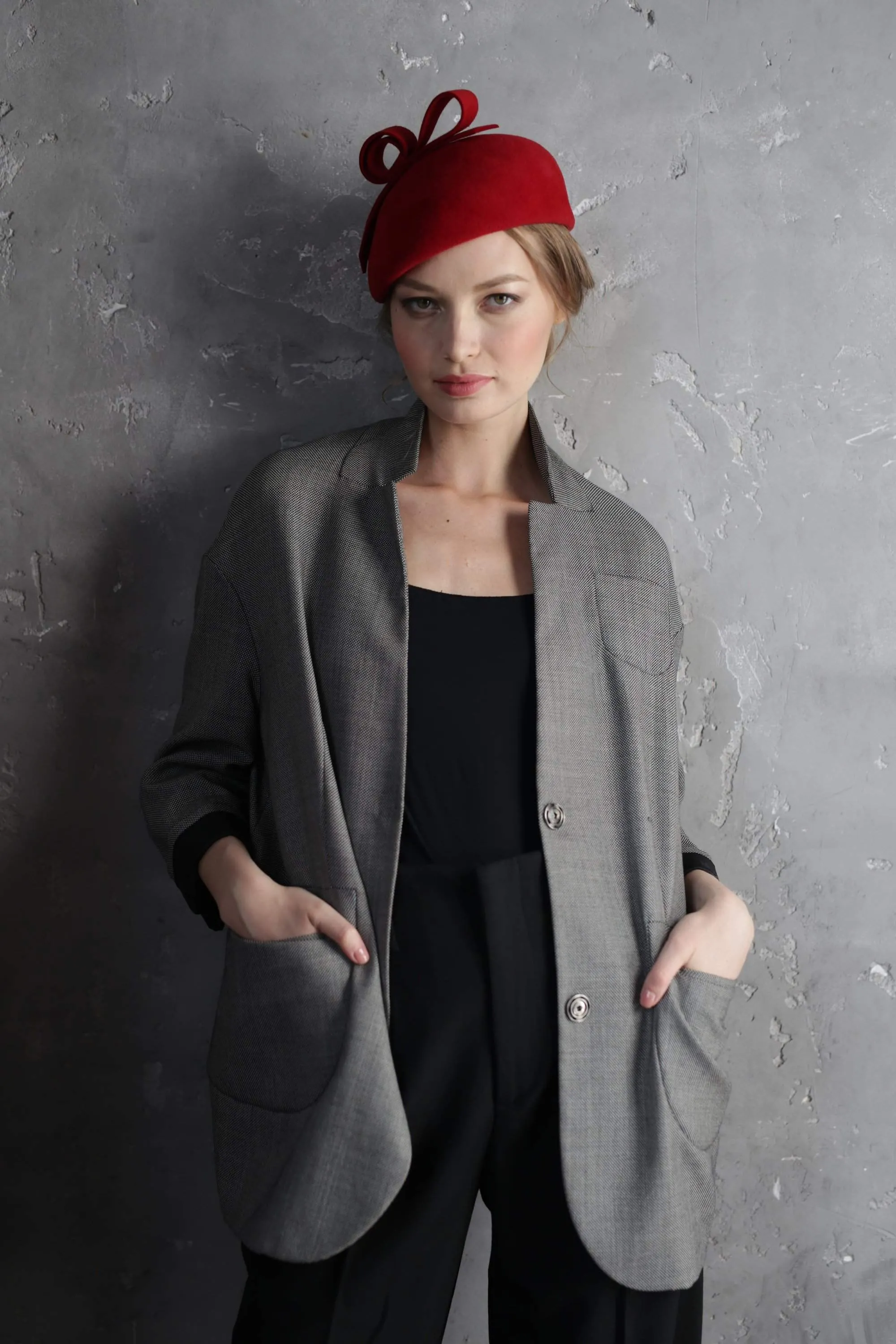 Small Fur Felt Red Beret With Bow