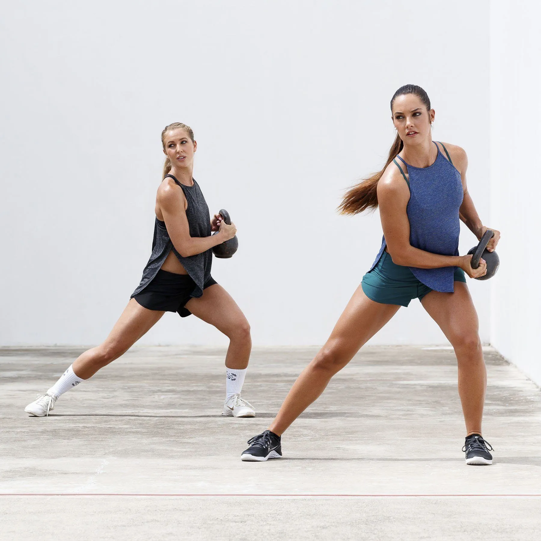 TWL - Women's Motion Shorts - Jungle